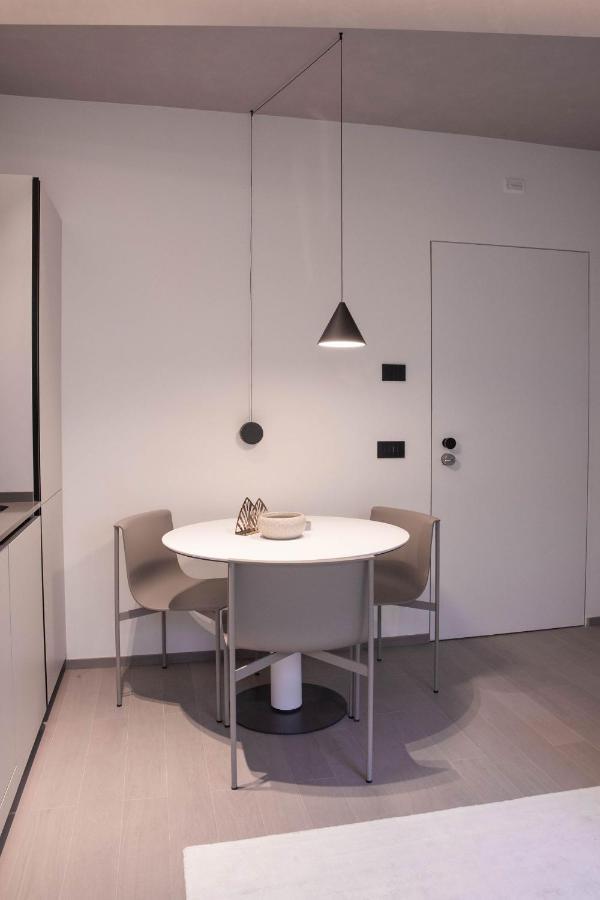 Exclusive Retreat Few Steps From Duomo - Apt 1 Milano Ngoại thất bức ảnh